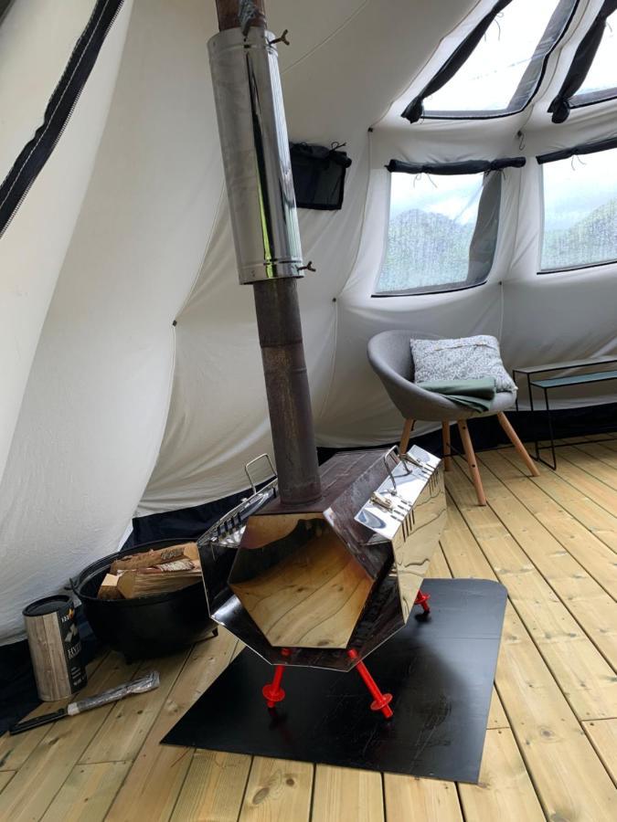 Glamping Lofoten Hotel Kongsjorda Bagian luar foto